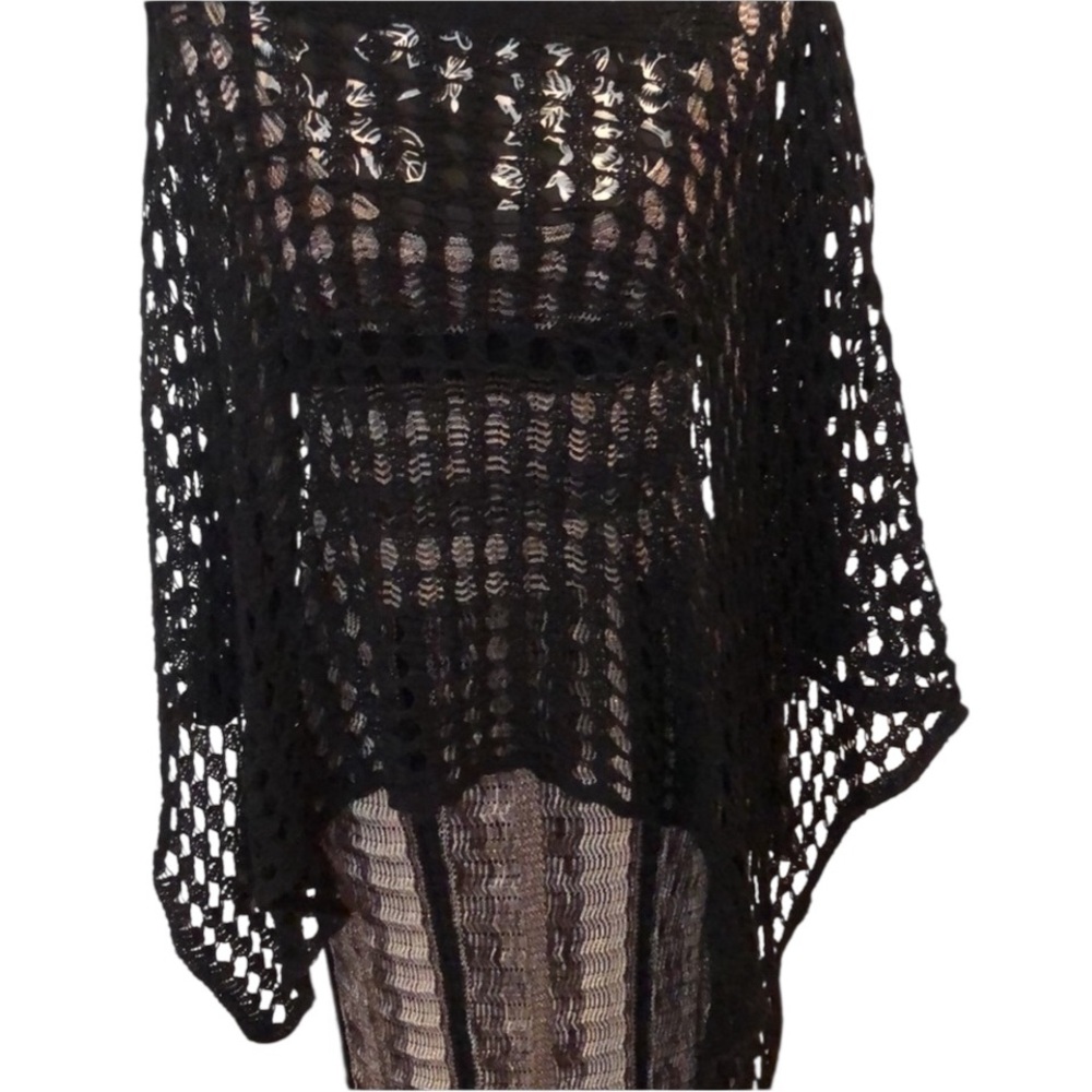 Say What ? one size Black open knit poncho